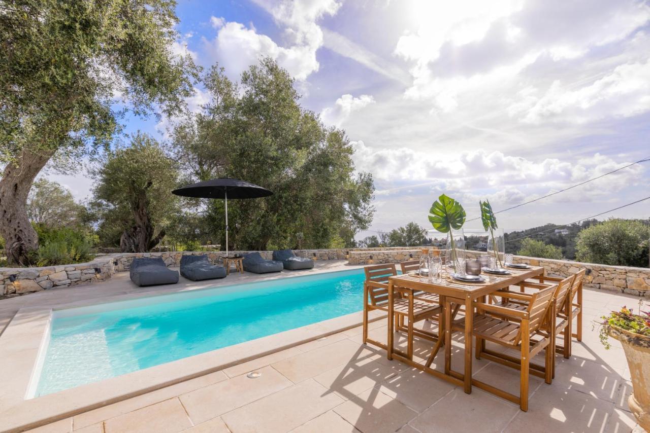 Entire Filitsa's Stonehouse In Paxos With Pool * גאיוס